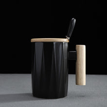 Load image into Gallery viewer, ceramic coffee mug with lid and spoon tazas de ceramica creativas tumblers coffe mugs tea milk cup office home leisure cafe cup
